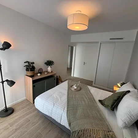 Reflets De Seine ホテル 2*